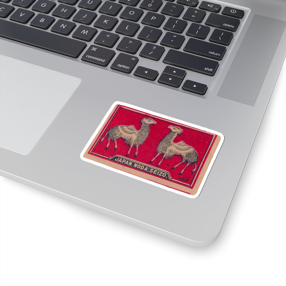 Noda Seizo Twin Camels — Vintage Japanese Matchbox Label Vinyl Sticker | Meiji Era Archive